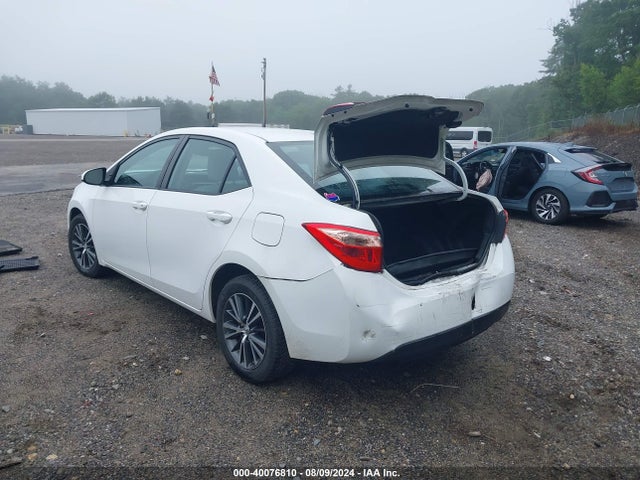 Toyota COROLLA LE 2018 2T1BURHE9JC006808 Image 3