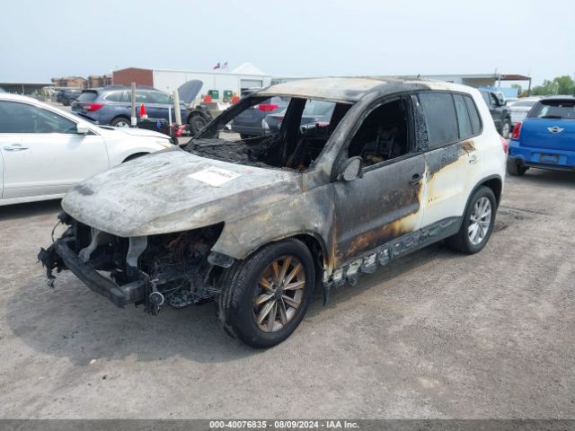 WVGBV7AX6HK051755 Volkswagen Tiguan 2.0t/2.0t S