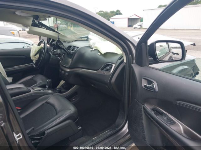 3C4PDDGG7KT841042 Dodge Journey Crossroad Awd