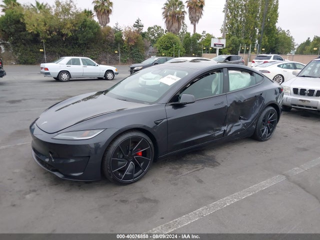 2024 TESLA MODEL 3 5YJ3E1ET9RF806568 Photo 1