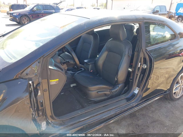 KIA Forte Koup Sx 2016 KNAFZ6A33G5621545 Image 6