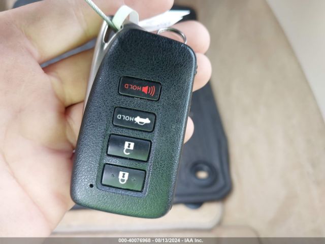 JTHBK1GG3F2158680 Lexus ES 350