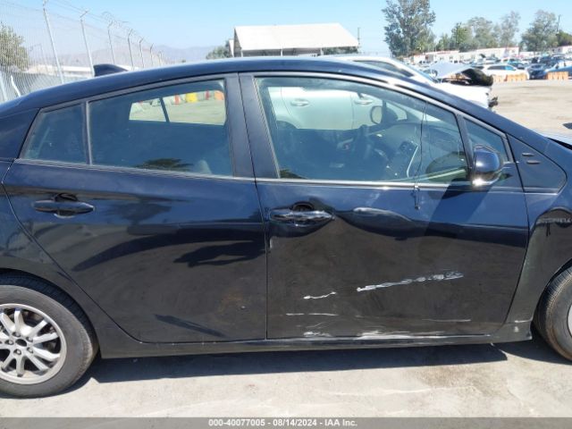 JTDKARFU1L3117772 Toyota Prius Le