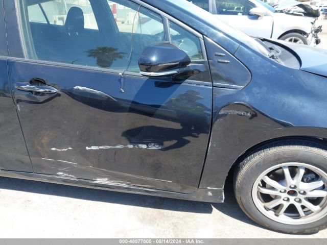 JTDKARFU1L3117772 Toyota Prius Le