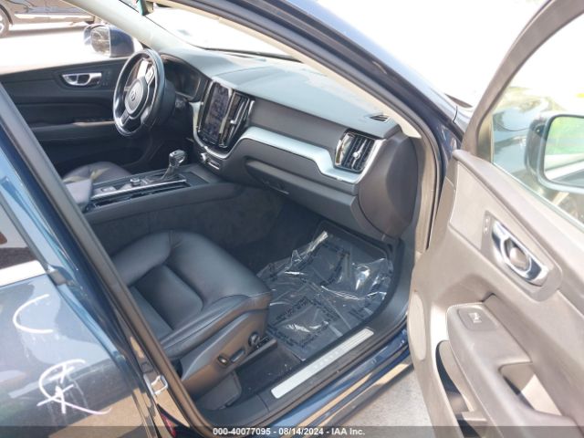 YV4A22RK3J1027846 Volvo Xc60 T6 Momentum