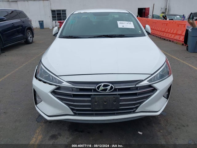 Hyundai ELANTRA SE 2019 5NPD74LF7KH440453 Image 12