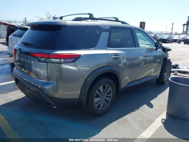 5N1DR3BA4NC257954 Nissan Pathfinder Sv 2wd