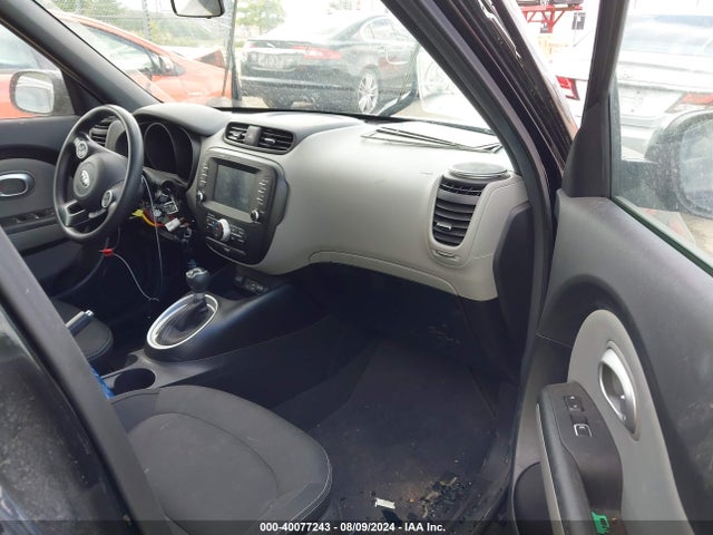 KIA SOUL + 2018 KNDJP3A57J7590346 Image 5
