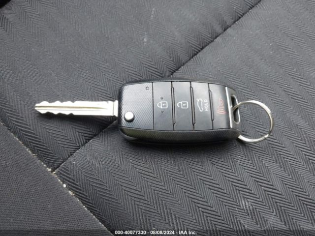 KNAFK4A61G5569805 KIA FORTE LX