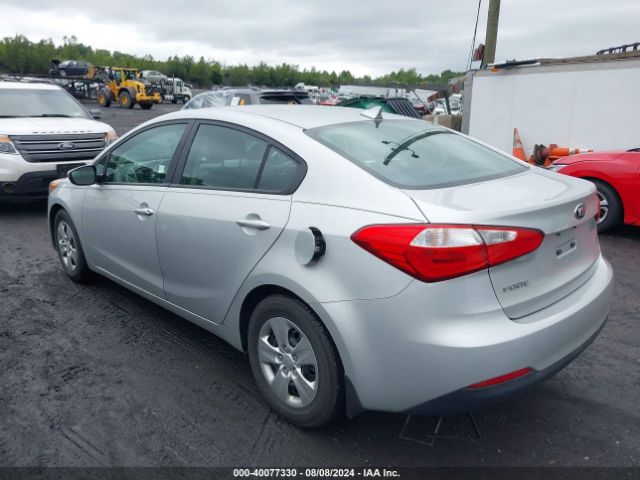 KNAFK4A61G5569805 KIA FORTE LX