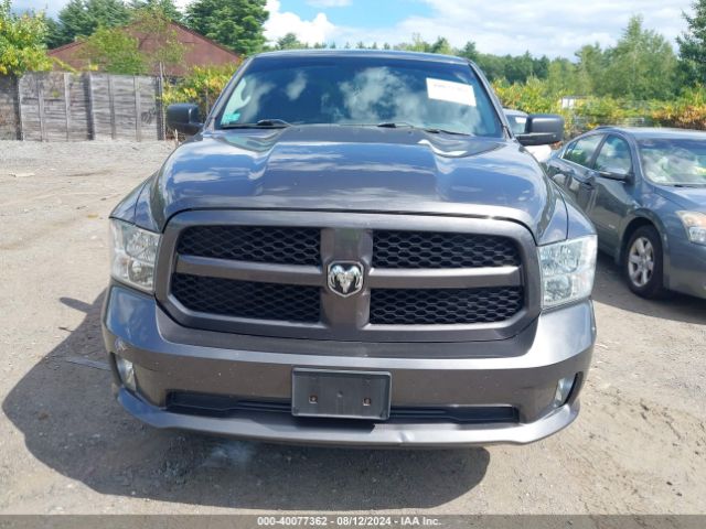 1C6RR7FT7HS711452 RAM 1500 Express Quad Cab 4x4 6'4 Box