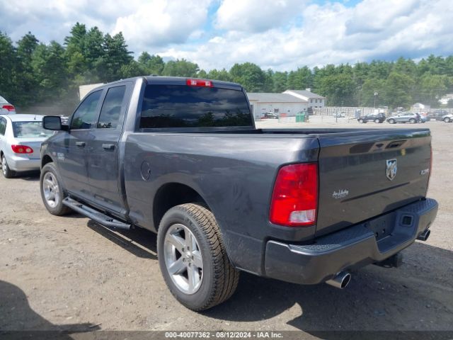 1C6RR7FT7HS711452 RAM 1500 Express Quad Cab 4x4 6'4 Box