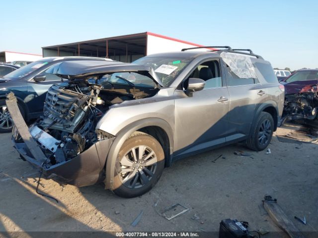 5N1DR3BA7NC237617 Nissan Pathfinder Sv 2wd