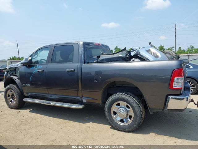 3C6UR5DL3KG544037 RAM 2500 Big Horn  4x4 6'4 Box