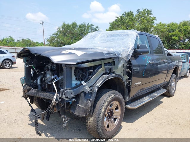 3C6UR5DL3KG544037 RAM 2500 Big Horn  4x4 6'4 Box