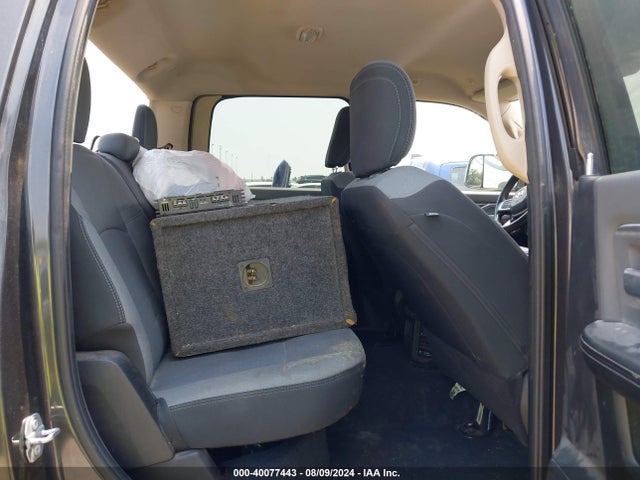 3C6UR5DL3KG544037 RAM 2500 Big Horn  4x4 6'4 Box