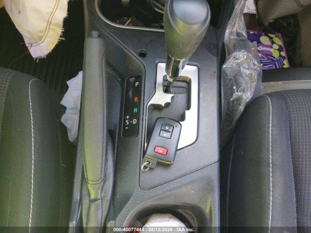 JTMWFREV0JJ731847 Toyota Rav4 Xle