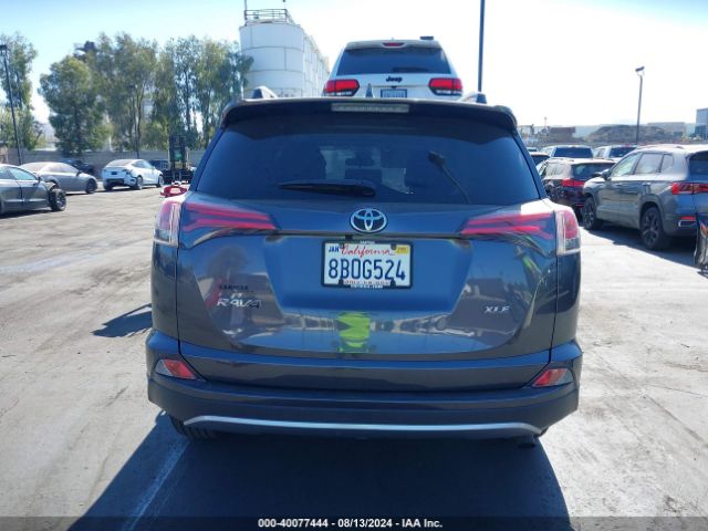 JTMWFREV0JJ731847 Toyota Rav4 Xle