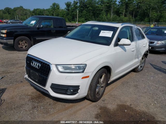 WA1EFCFS5FR011007 Audi Q3 2.0t Premium Plus