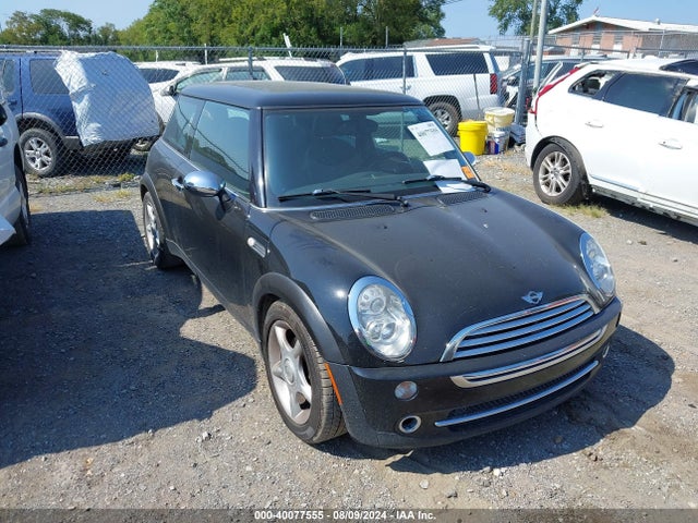 2005 MINI COOPER WMWRC33555TK60761 Photo 0