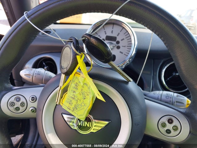 2005 MINI COOPER WMWRC33555TK60761 Photo 10