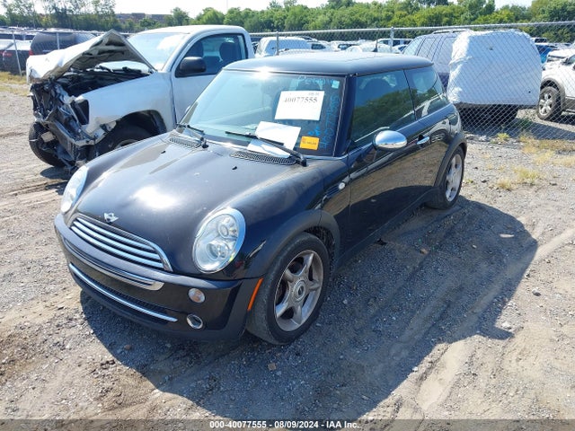2005 MINI COOPER WMWRC33555TK60761 Photo 1