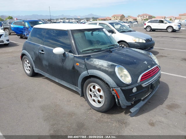 2004 MINI COOPER WMWRC33454TC51230 Photo 0