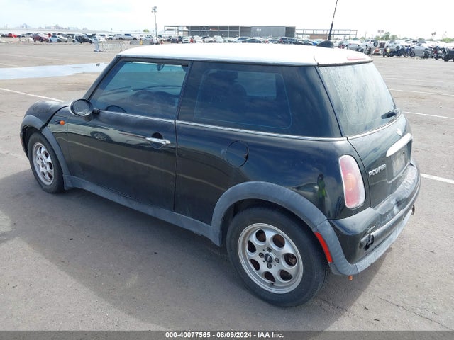 2004 MINI COOPER WMWRC33454TC51230 Photo 2