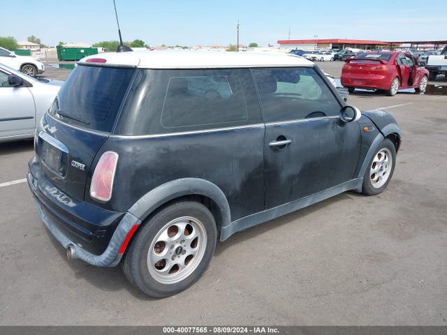 2004 MINI COOPER WMWRC33454TC51230 Photo 3