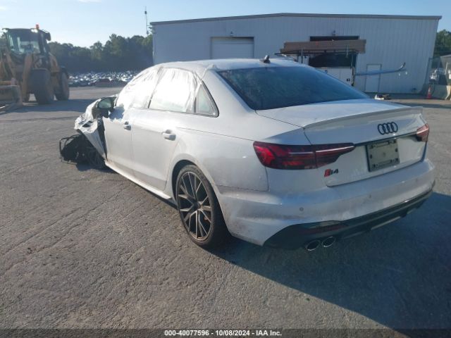 2022 AUDI S4 WAUB4AF48NA032142 Photo 2