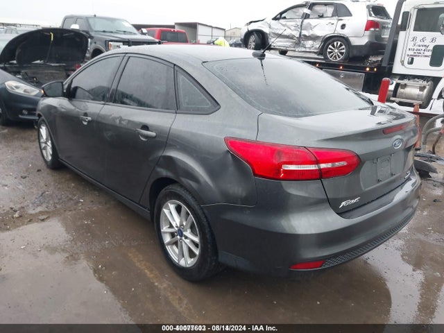 Ford FOCUS SE 2015 1FADP3F29FL355107 Image 3