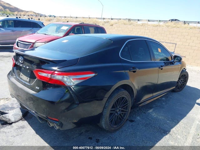 Toyota CAMRY SE 2018 JTNB11HK5J3065679 Image 4
