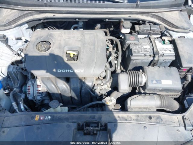 5NPD84LF3HH021408 Hyundai ELANTRA SE