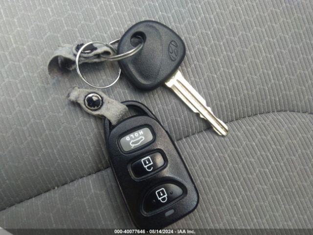 5NPD84LF3HH021408 Hyundai ELANTRA SE