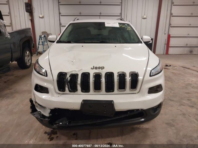 1C4PJMCS5HD223798 Jeep Cherokee Latitude 4x4
