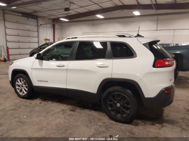 1C4PJMCS5HD223798 Jeep Cherokee Latitude 4x4