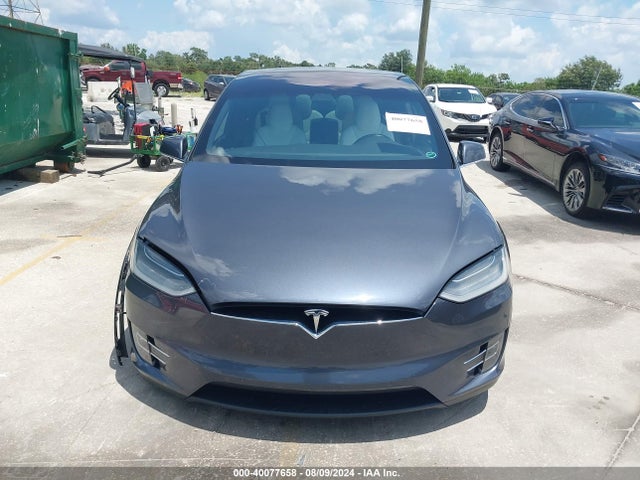 5YJXCBE20JF089664 Tesla Model X 100d/75d/p100d