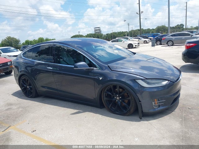 5YJXCBE20JF089664 Tesla Model X 100d/75d/p100d