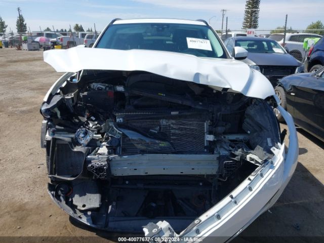 SADCJ2FX0JA254799 Jaguar F-pace 25t Premium