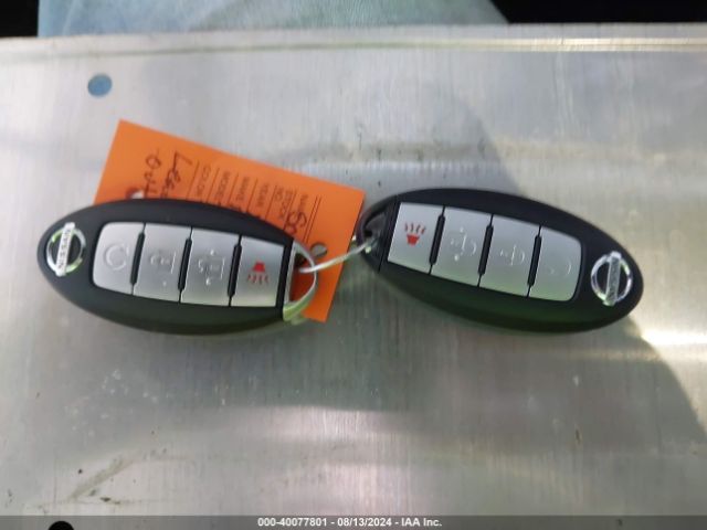 JN8AT2MV6HW019940 Nissan ROGUE SV