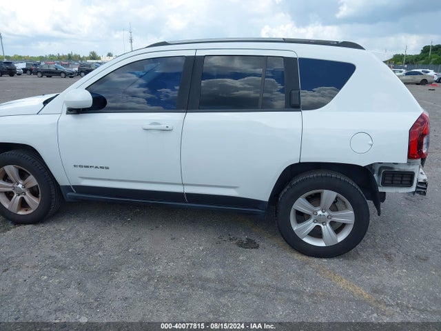 Jeep Compass Latitude 2016 1C4NJCEA9GD628227 Image 13