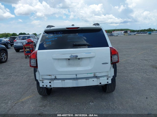 1C4NJCEA9GD628227 Jeep Compass Latitude