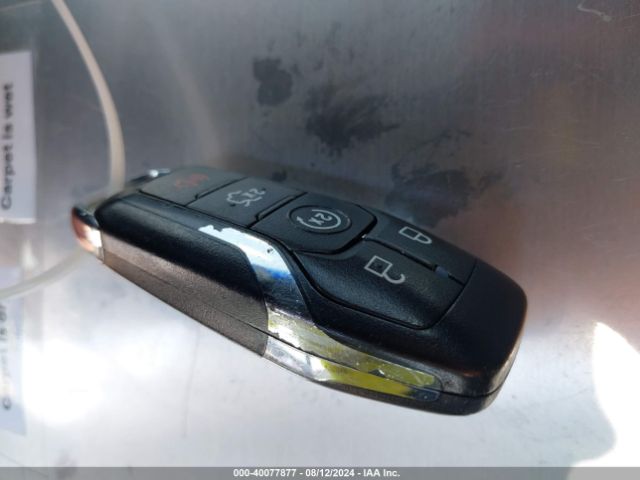 2LMTJ6KR2GBL70528 Lincoln Mkx Select