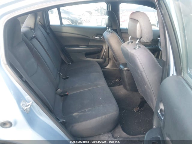 1C3CCBAB7EN207936 Chrysler 200 LX