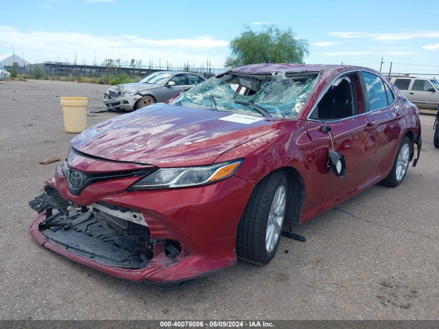 Toyota CAMRY LE 2019 4T1B11HK7KU741111 Image 2
