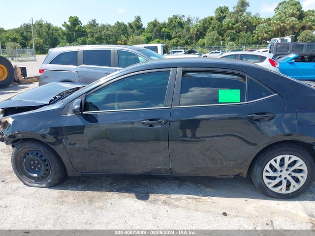 Toyota COROLLA LE 2018 2T1BURHE6JC007432 Image 13