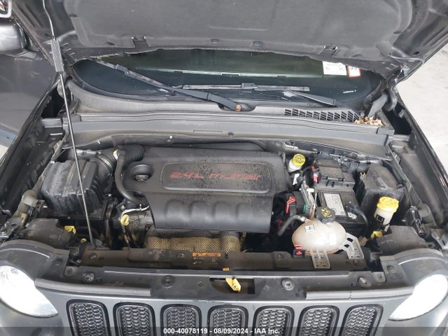ZACCJBBB6JPG77392 Jeep Renegade Altitude 4x4