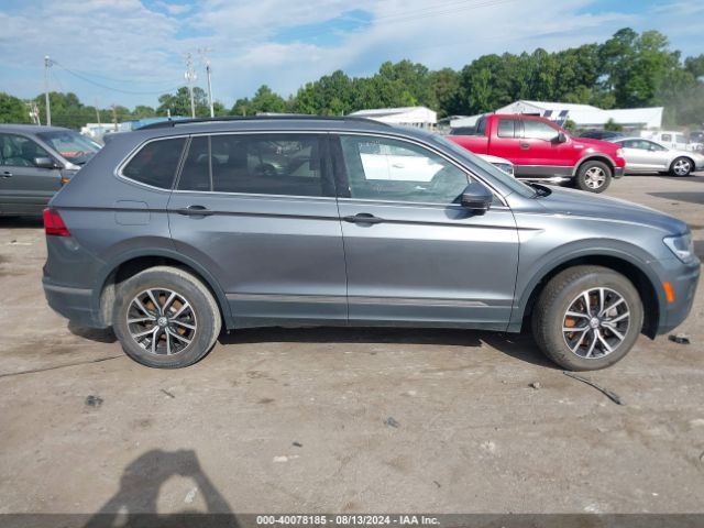 3VV3B7AX0MM079962 Volkswagen Tiguan 2.0t Se/2.0t Se R-line Black/2.0t Sel
