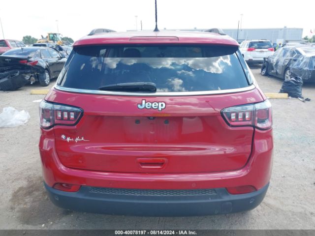 3C4NJCBBXJT235447 Jeep Compass Latitude Fwd