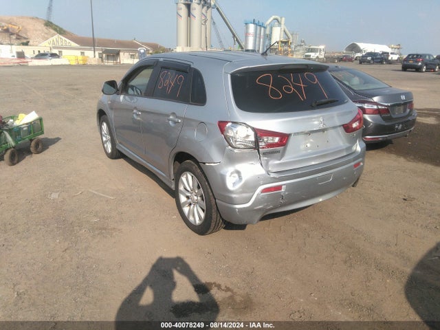 2011 MITSUBISHI OUTLANDER SPORT JA4AR4AU2BZ000724 Photo 2